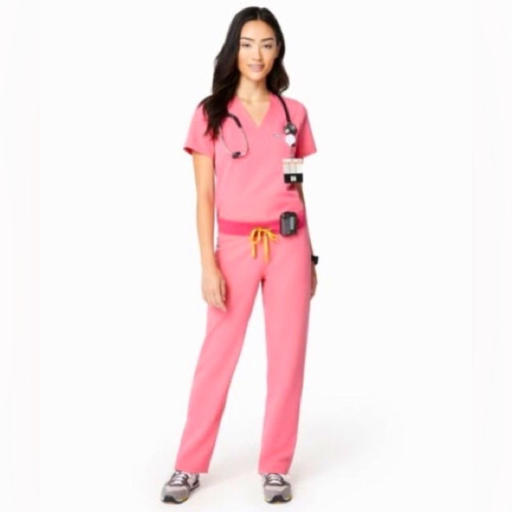 FIGS Neon Pink Scrubs Set size S, new